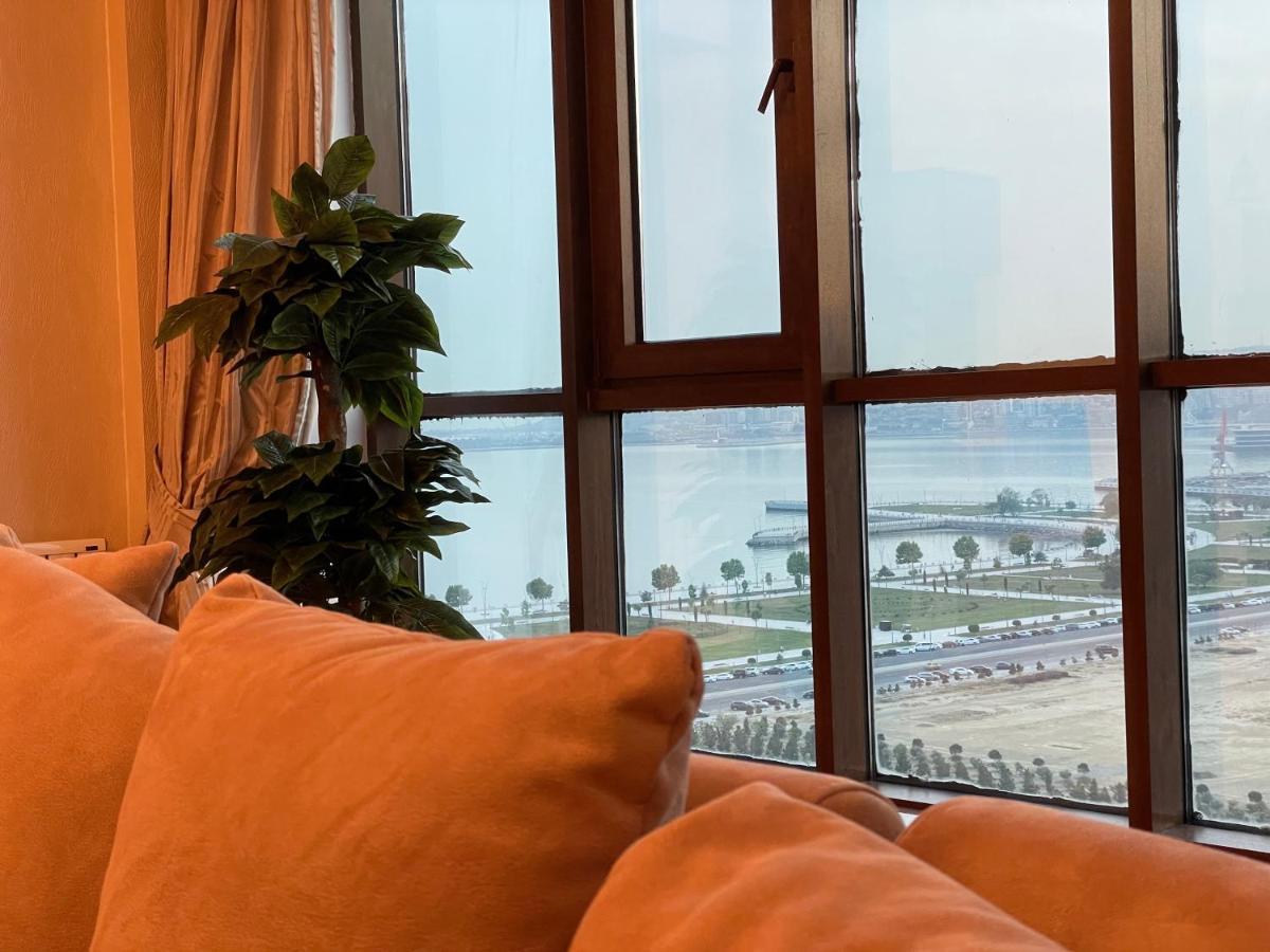 Sea View Lux Megafun Apartment
